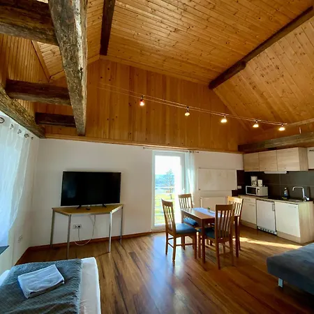 Geinberg & Via Nova Lejlighedshotel 4*