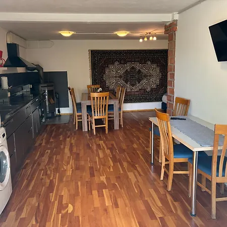 Geinberg & Via Nova 아파트호텔 폴링임인크레이스