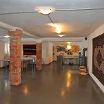 Geinberg & Via Nova מלון דירות