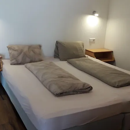 Geinberg & Via Nova 4*